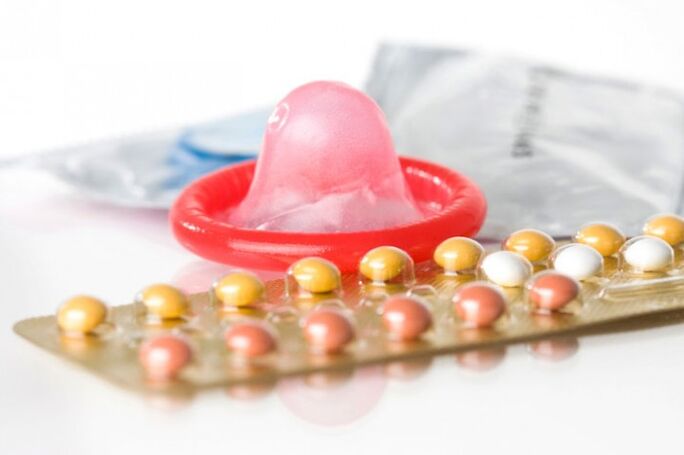 الواقي الذكري وحبوب منع الحمل تمنع الحمل غير المرغوب فيه